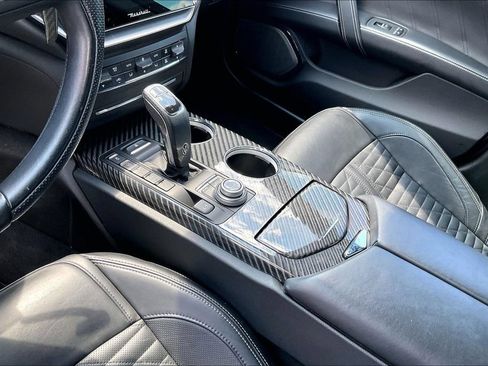 Used 2021 Maserati Ghibli Trofeo RWD image 15