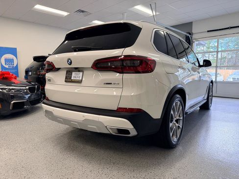Used 2020 BMW X5 sDrive40i w/ Premium Package image 9