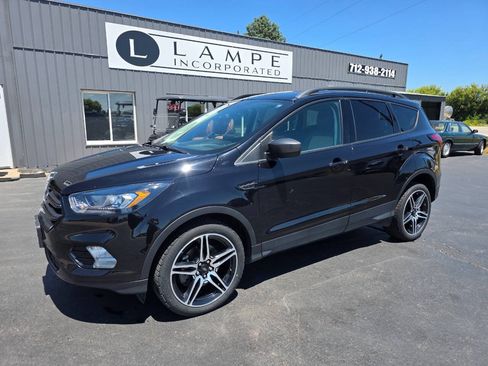 Used 2019 Ford Escape SEL AWD/4WD image 3