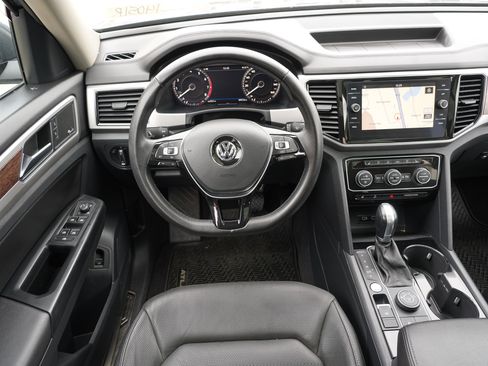 Used 2019 Volkswagen Atlas SEL Premium image 24