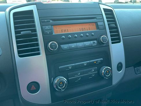 Used 2015 Nissan Xterra X RWD image 21