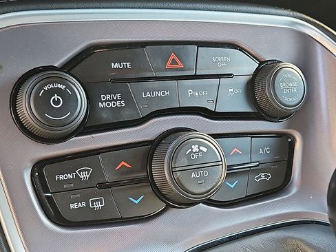 Used 2019 Dodge Challenger R/T Scat Pack w/ Plus Package RWD image 19