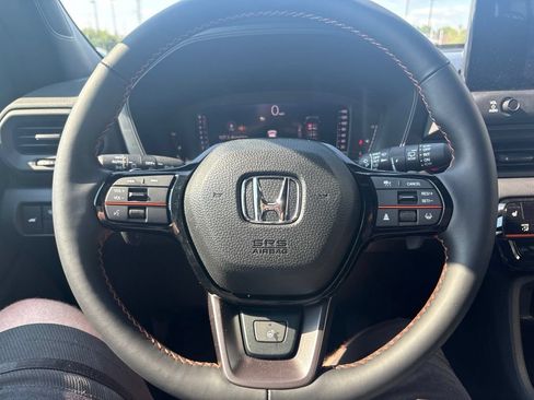 Certified 2026 Honda Pilot TrailSport image 15