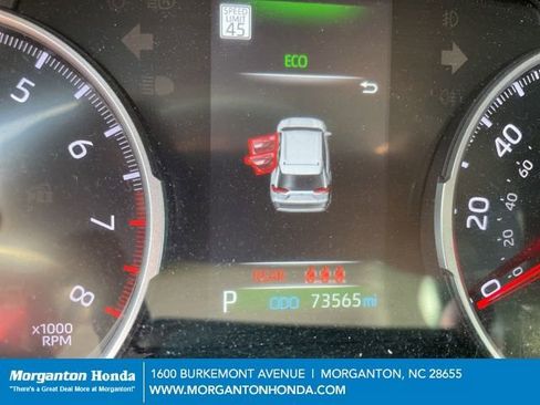 Used 2022 Toyota RAV4 LE image 8