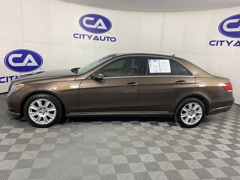 Used 2014 Mercedes-Benz E 350 Luxury image 6