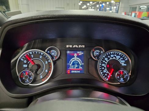 Used 2024 RAM 3500 Big Horn image 25