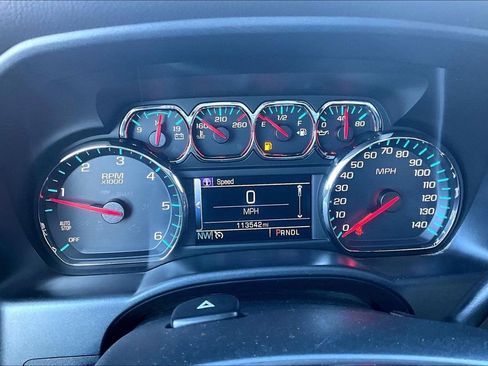 Used 2018 Chevrolet Silverado 1500 LT w/ LT Eassist Package image 15