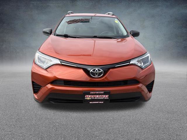 Used 2016 Toyota RAV4 LE AWD/4WD image 3