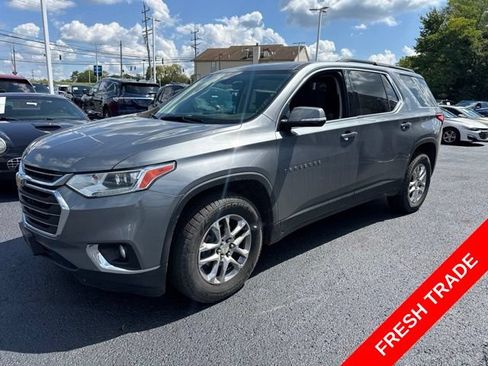 Used 2020 Chevrolet Traverse LT AWD/4WD image 1