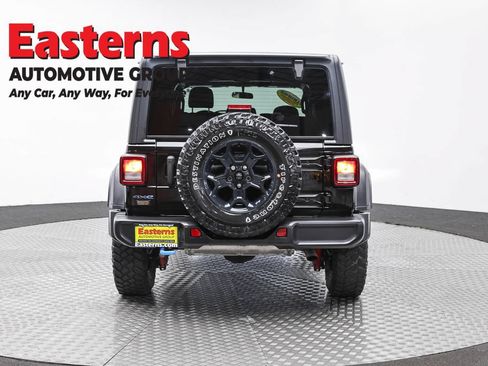 Used 2023 Jeep Wrangler Unlimited w/ Convenience Group AWD/4WD image 6