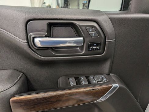 Used 2020 GMC Sierra 1500 SLT image 6