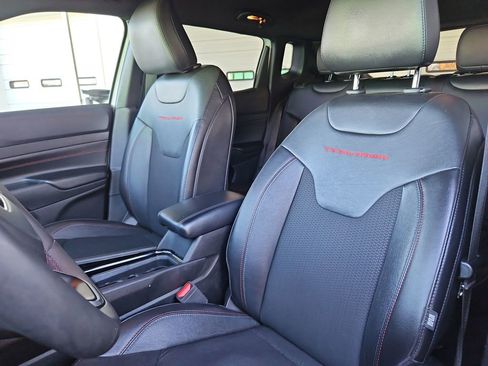 Used 2023 Jeep Compass Trailhawk image 23