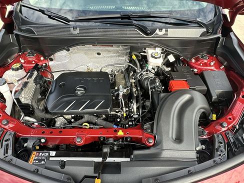 Certified 2024 Buick Encore GX Avenir image 27