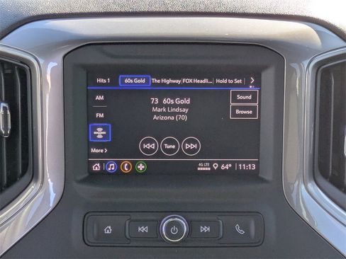 Used 2025 Chevrolet Silverado 1500 Custom image 18