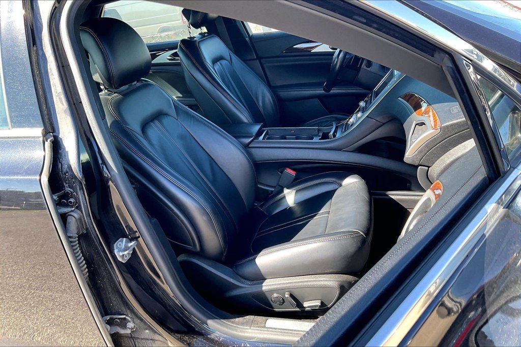 Used 2019 Lincoln MKZ Reserve w/ Reserve Plus Package AWD/4WD image 7