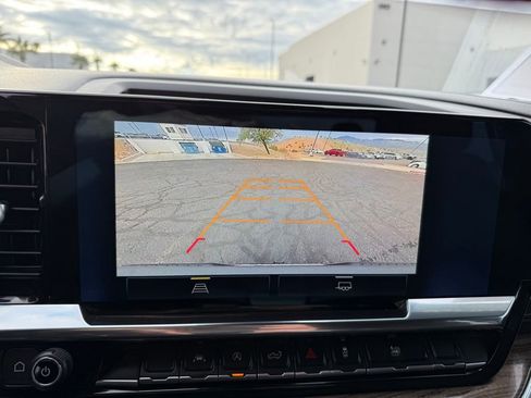 Certified 2025 Chevrolet Silverado 1500 LT image 31