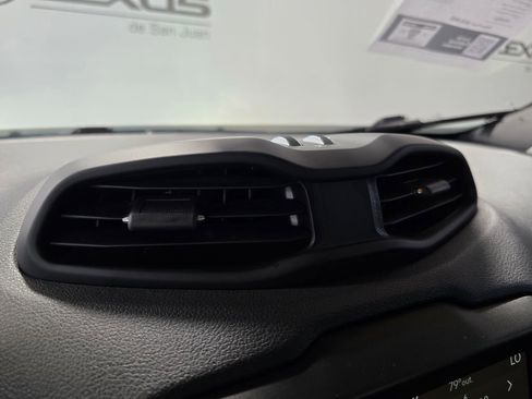 Used 2022 Jeep Renegade Sport w/ Sport Appearance Group AWD/4WD image 20