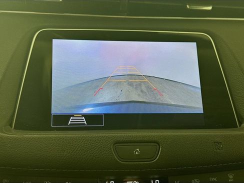 Used 2020 Cadillac XT4 Premium Luxury FWD image 14