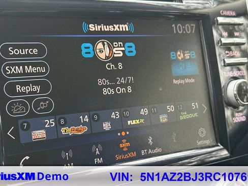 Used 2024 Nissan Murano SV image 23