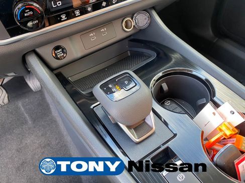 New 2026 Nissan Rogue SV FWD image 17