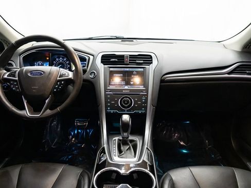 Used 2014 Ford Fusion Titanium image 9