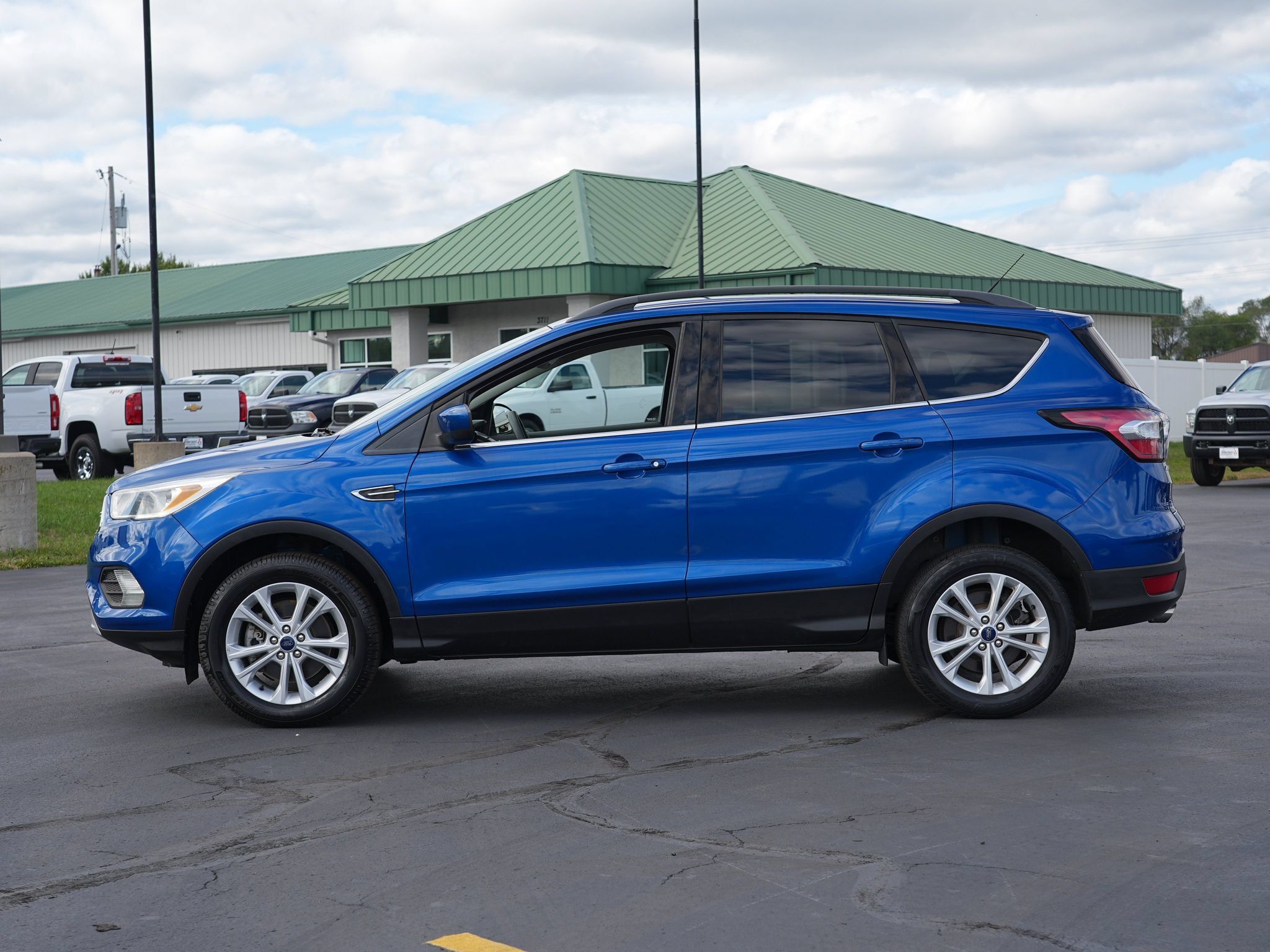 Used 2018 Ford Escape SE AWD/4WD image 7