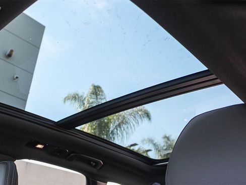 New 2026 Volvo XC60 B5 Ultra w/ Climate Package PRO image 28