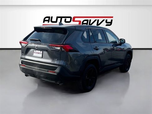 Used 2024 Toyota RAV4 LE image 7