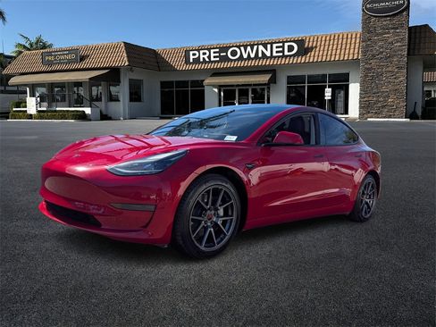 Used 2022 Tesla Model 3 image 3