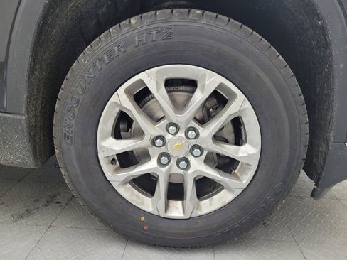 Used 2019 Chevrolet Traverse LT w/ LPO, Blackout Package AWD/4WD image 31