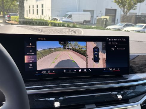 New 2027 BMW X7 xDrive40i w/ Executive Package AWD/4WD image 26