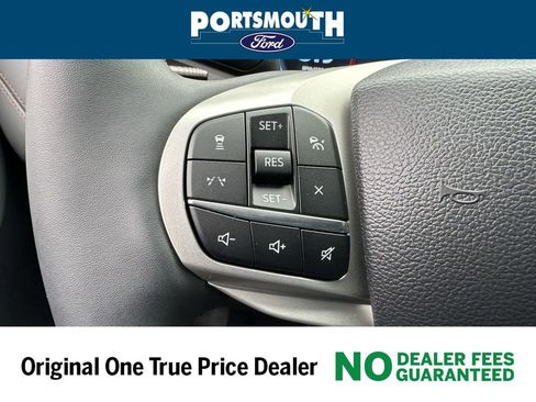 New 2025 Ford Explorer Active w/ Active Comfort Package image 18