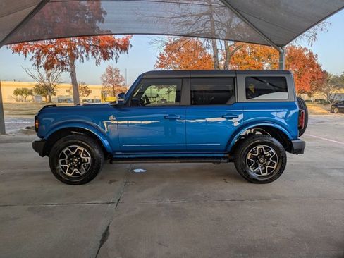 Used 2024 Ford Bronco Outer Banks image 9