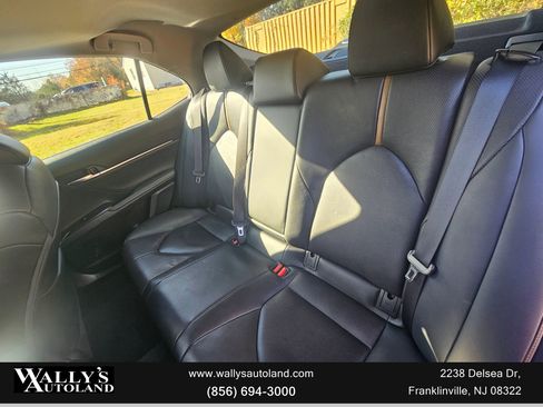 Used 2020 Toyota Camry XLE w/ Driver Assist Package image 35