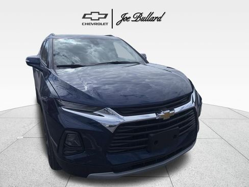 Used 2022 Chevrolet Blazer LT image 3