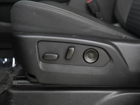 Used 2022 GMC Yukon XL SLE AWD/4WD image 27