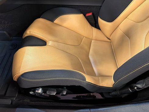 Used 2023 Chevrolet Corvette Stingray Preferred Cpe w/ 2LT image 28