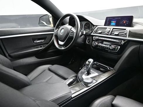 Used 2019 BMW 430i Gran Coupe w/ Convenience Package RWD image 17