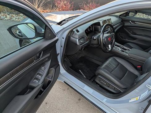 Used 2021 Honda Accord Touring image 26