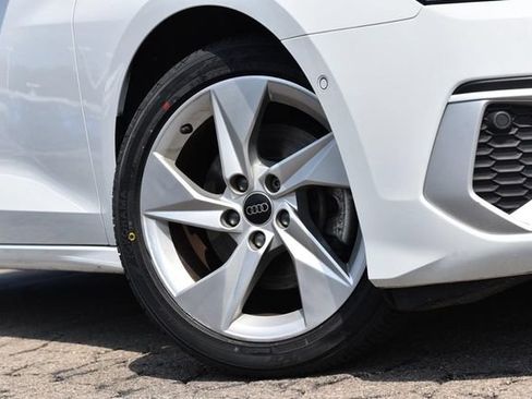 Used 2024 Audi A3 2.0T Premium FWD image 3