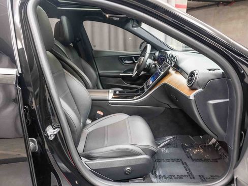 Certified 2024 Mercedes-Benz C 300 Sedan image 21