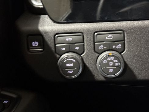 New 2026 Chevrolet Silverado 1500 RST w/ RST Select Package AWD/4WD image 19