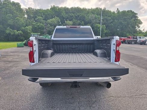 Used 2026 Chevrolet Silverado 2500 LT AWD/4WD image 15