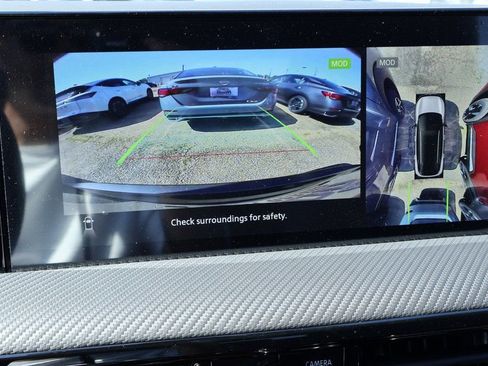 New 2026 Nissan Kicks SR w/ Cold Weather Package image 4