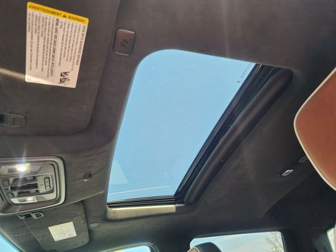 Used 2025 GMC Sierra 3500 Denali Ultimate image 25