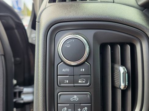 Used 2024 GMC Sierra 1500 Pro image 37