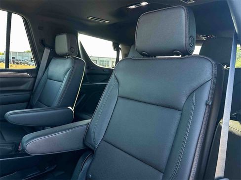 Used 2023 Chevrolet Tahoe High Country image 19