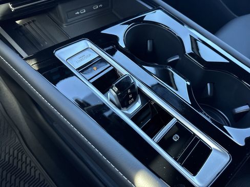 New 2026 Volkswagen Atlas Cross Sport SEL image 16