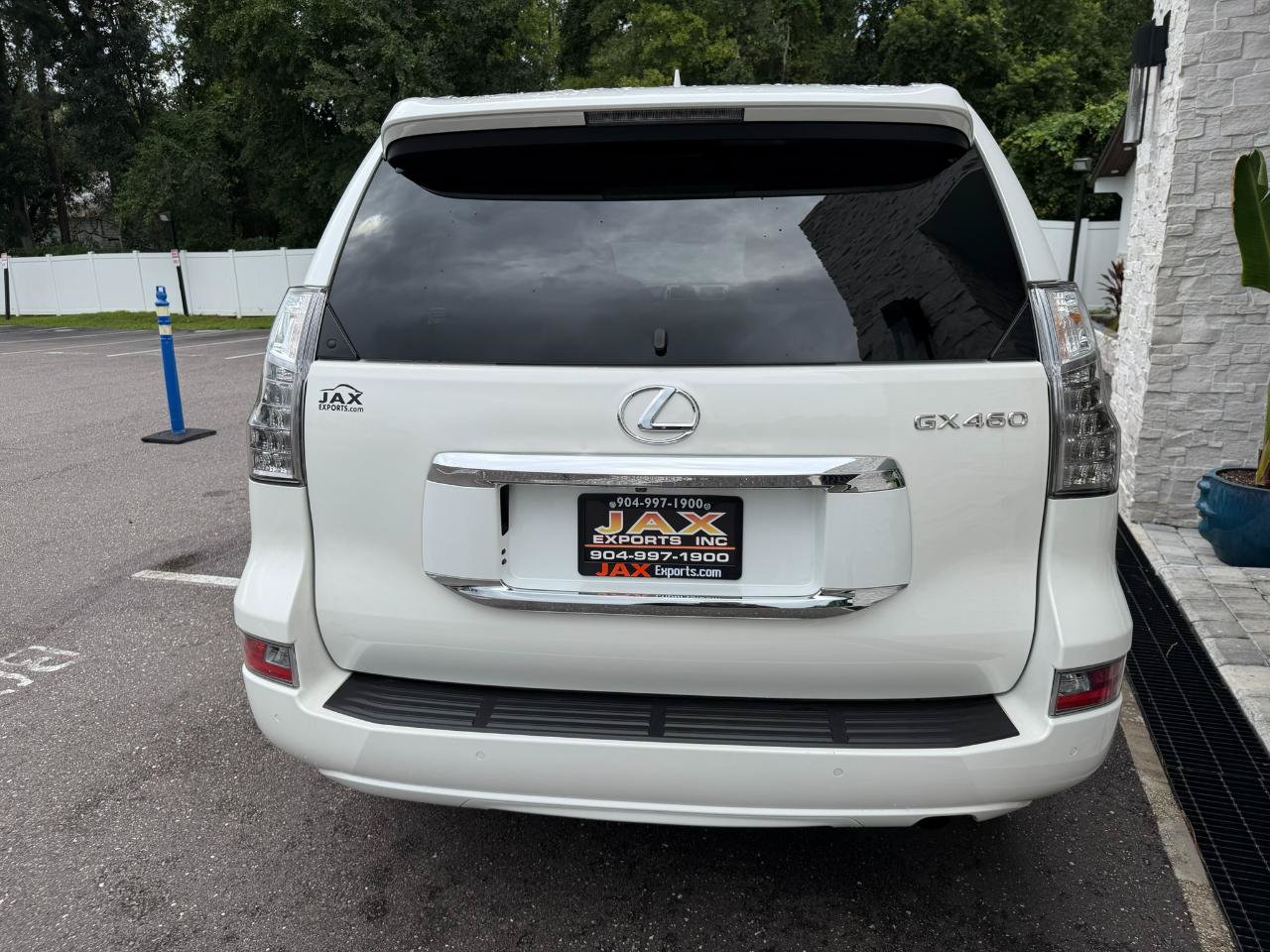 Used 2017 Lexus GX 460 Luxury w/ Preferred Accessory Package AWD/4WD image 14