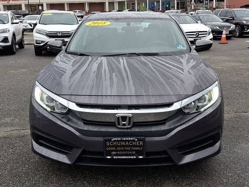 Used 2018 Honda Civic EX image 2